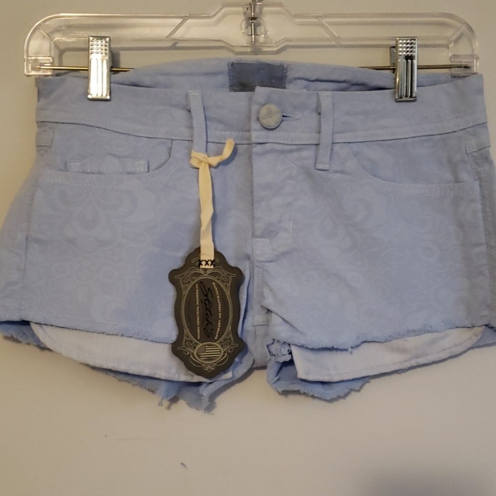 Womans shorts